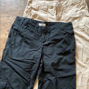 Two pairs cropped pants